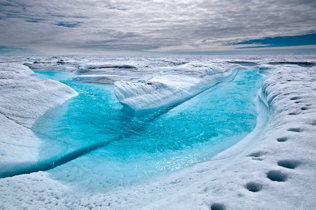 Greenland ice sheet melting stages