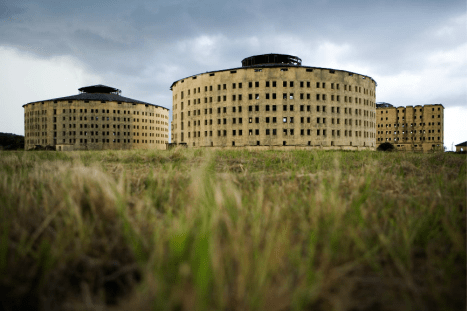 panopticon-prison-complex-exterior-468x311